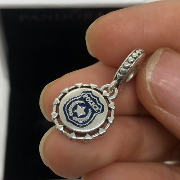✨🔥Pandora Engravable Police Dangle Charm - Picture 1 of 3